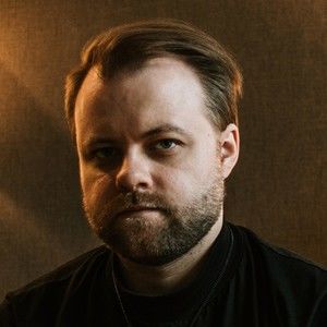 Meet your Posher, Theo